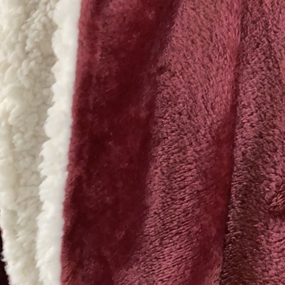 Isotoner Mauve Plum Fleece/Sherpa Trim Long Robe - Picture 12 of 13